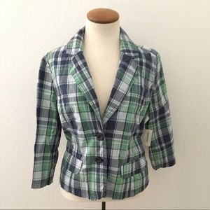 💚💙NWT green & navy plaid blazer💚💙